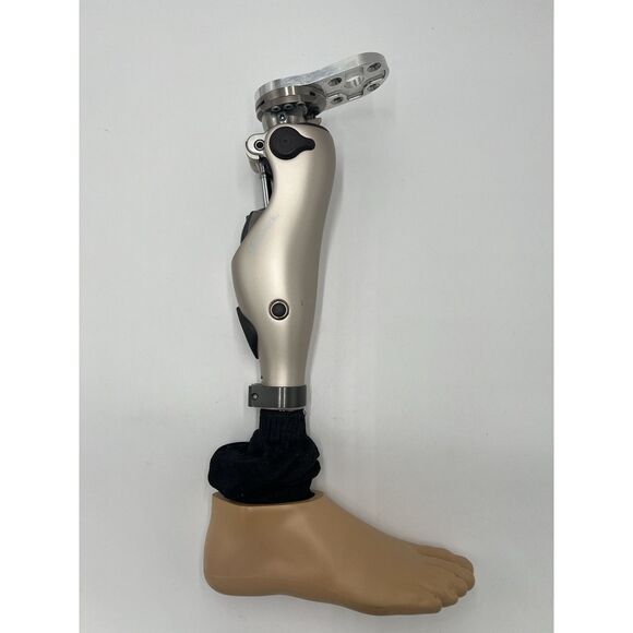 2023 OTTOBOCK Microprocessor KNEE PROSTHETIC C-LEG 3C60 Excellent Condition - Picture 1 of 16